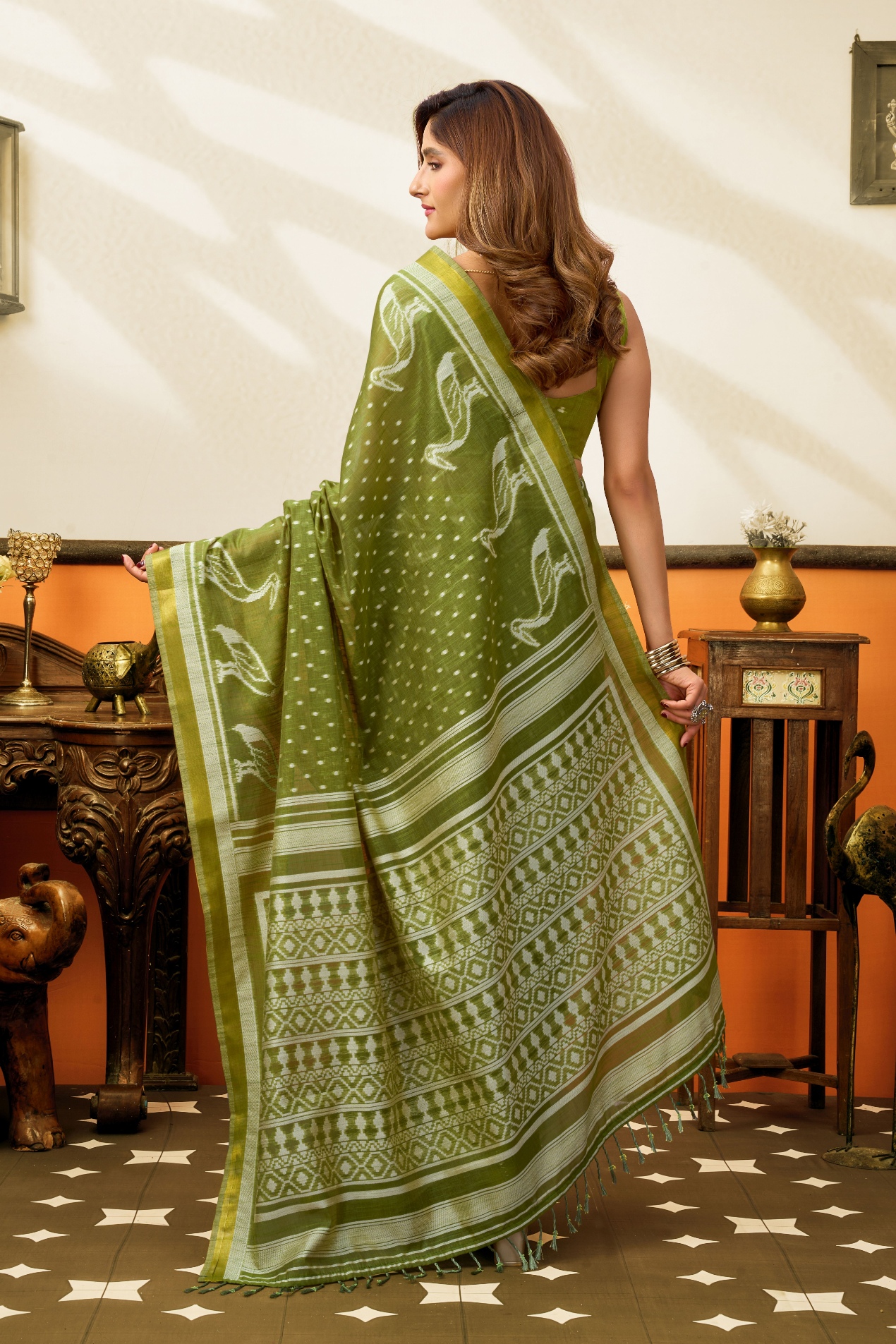 Mehendi Peacock Motif Jacquard Weaving Cotton Saree — alternate view