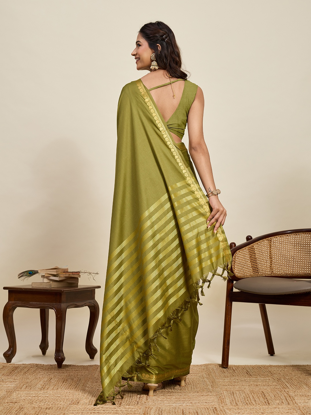 Mehendi Soft Silk Elegant Zari Border Woven Designer Saree — alternate view