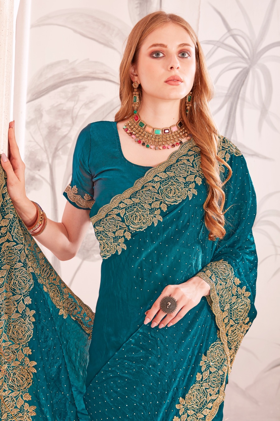 Morpeach Fendy Two Tone Silk Heavy Zari Resham Embroidery Zircon Work Designer Saree