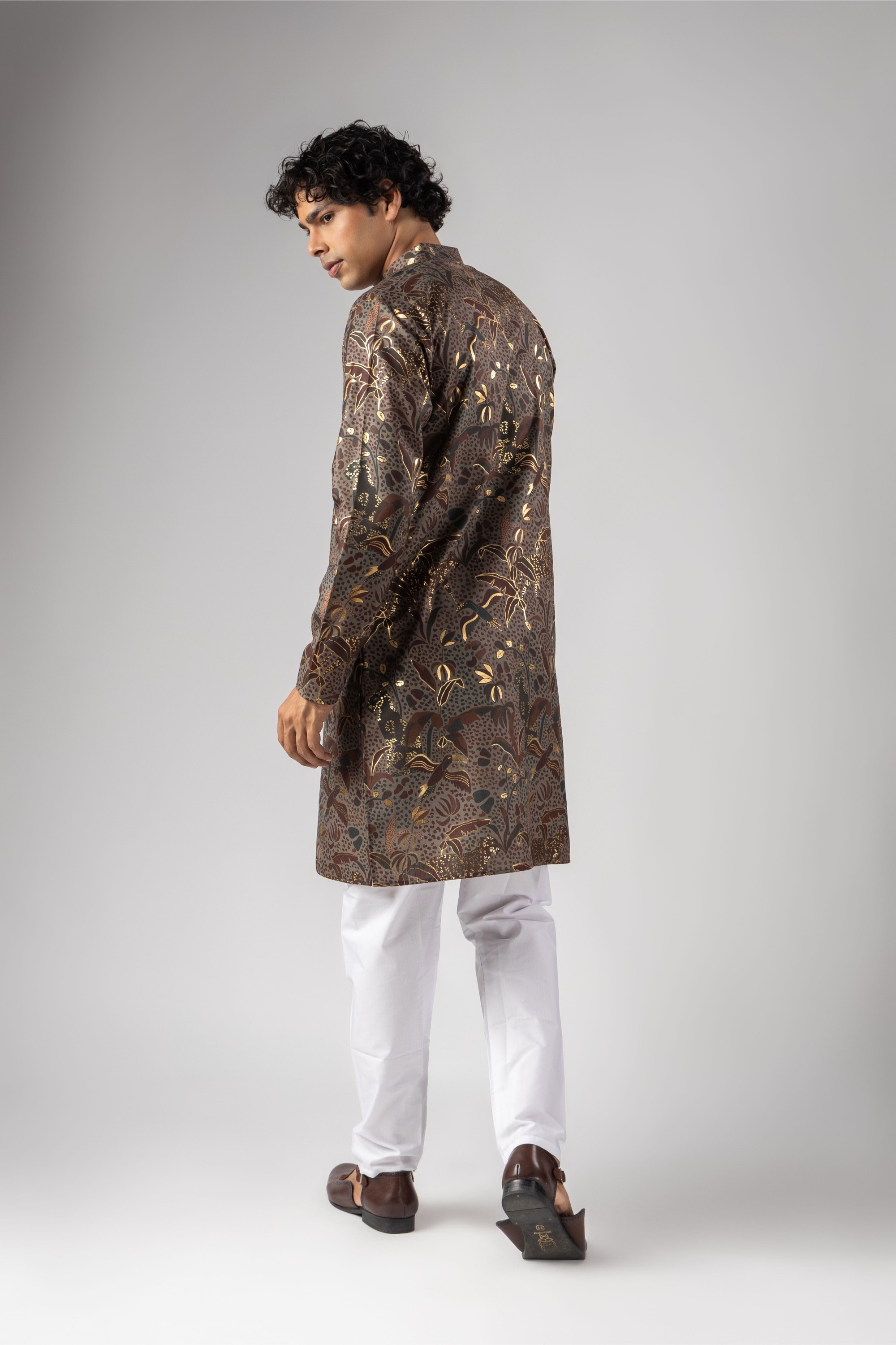 Multy Nature Inspired Foil Print Magnet Kurta Pyjama — alternate view