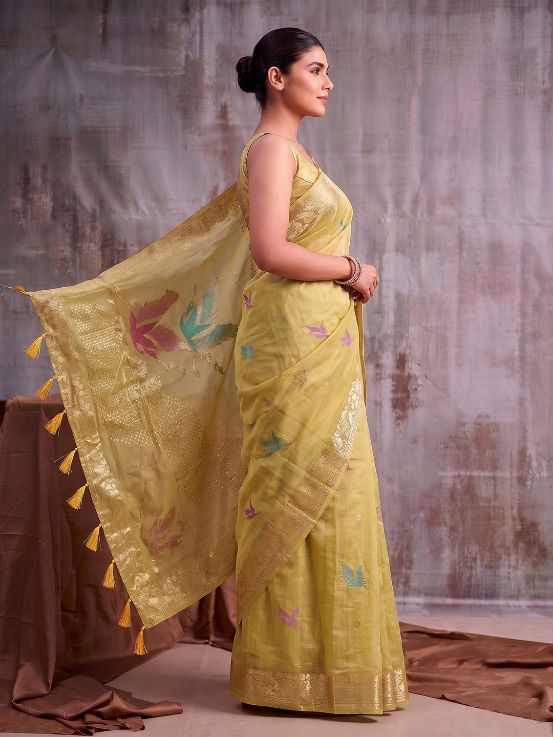 Mustard Bird Motif Linen Cotton Saree