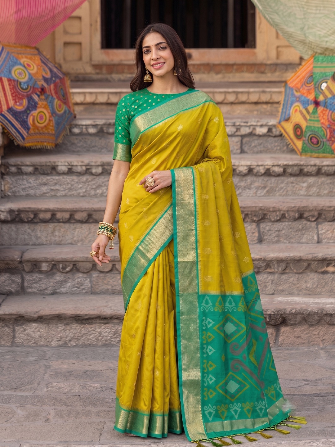 Mustard Heritage Butti Woven Zari Jacquard Designer Soft Silk Saree