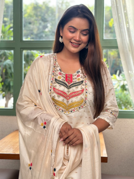 Off White Beads Embroidered Chanderi Silk Salwar Suit