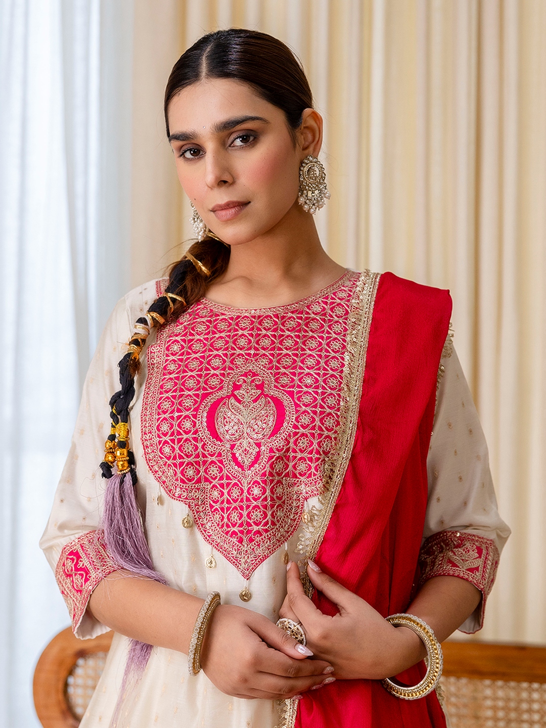 Off White Floral Embroidered Silk Blend Salwar Suit