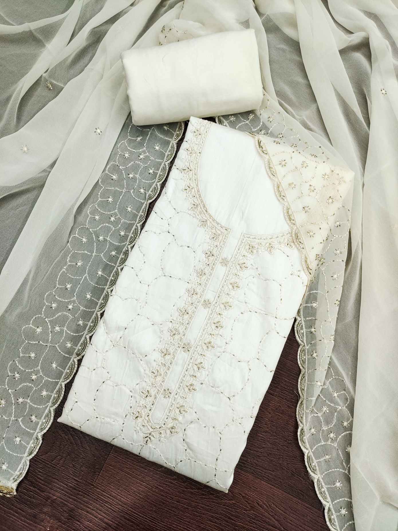 Off White Floral Jaal Jam Cotton Salwar Suit