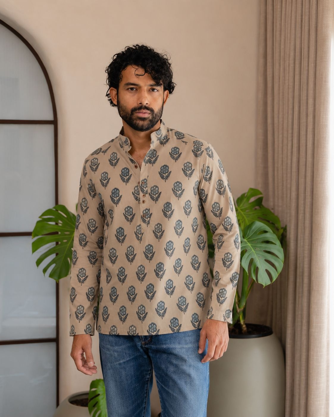 Off White Leaf Printed Swiss Linen Short Kurta — alternate view