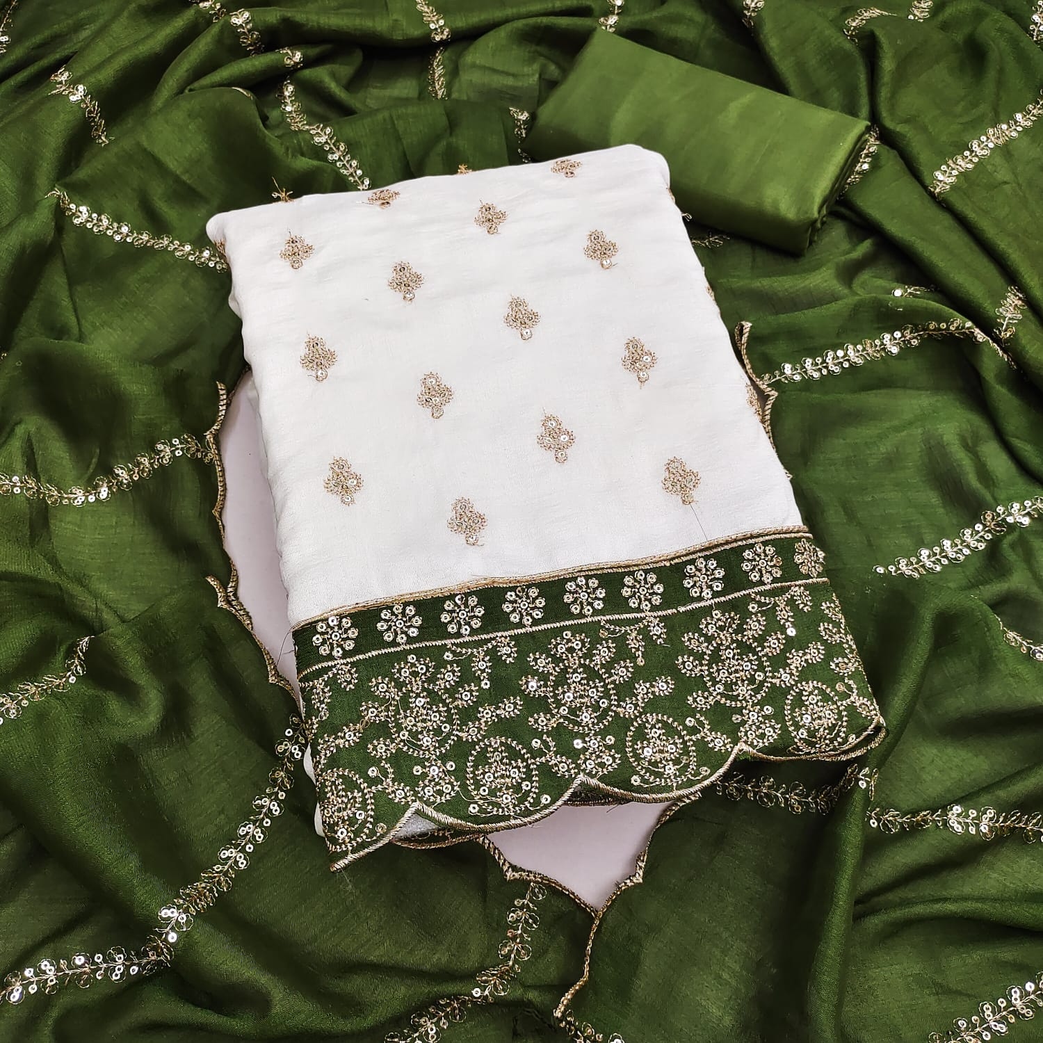 Off White Mehendi Floral Embroidered Vichitra Straight Suit
