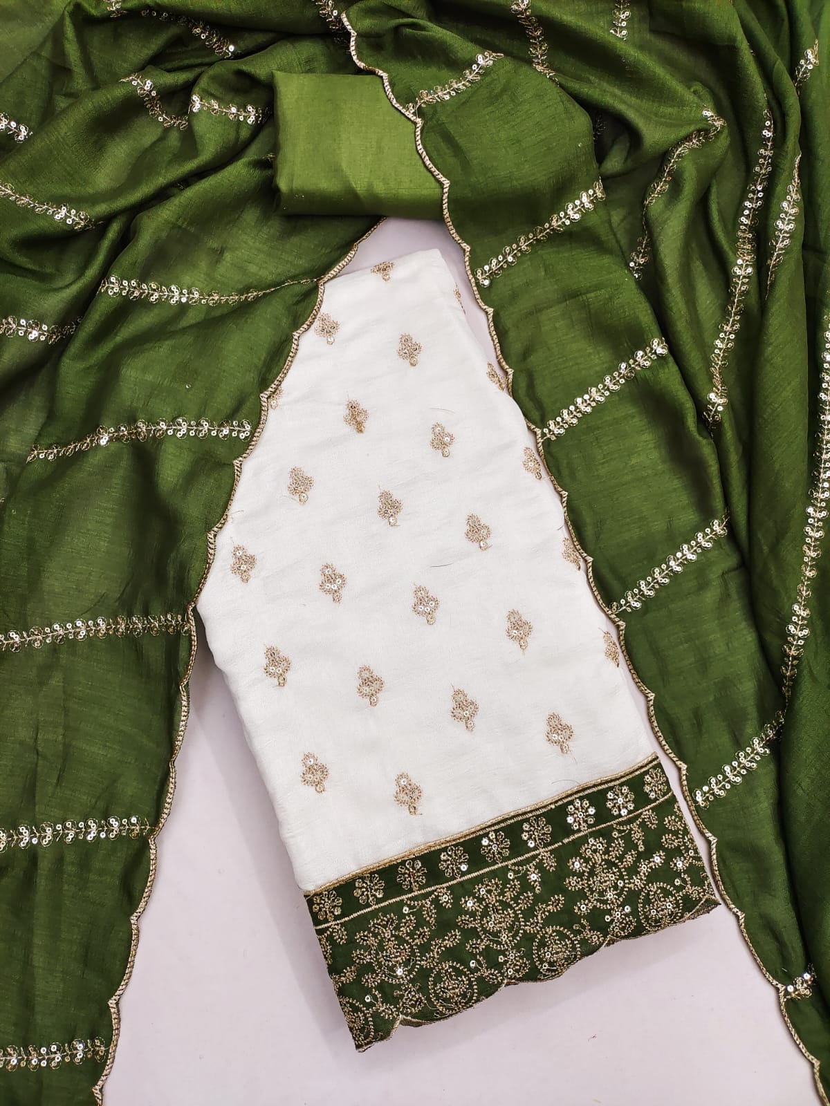 Off White Mehendi Floral Embroidered Vichitra Straight Suit