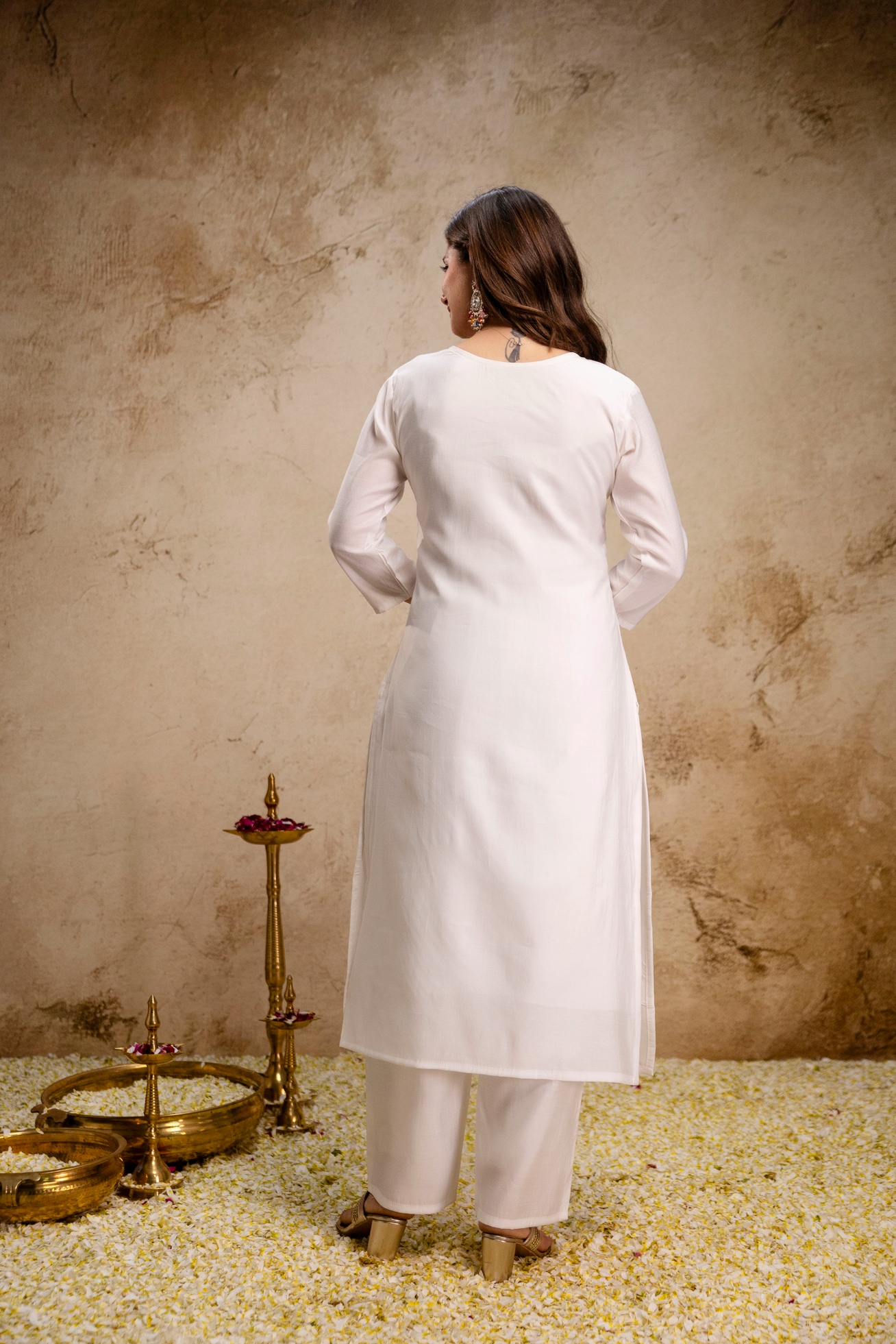 Off White Silk Embroidered Flared Kurta Set — alternate view