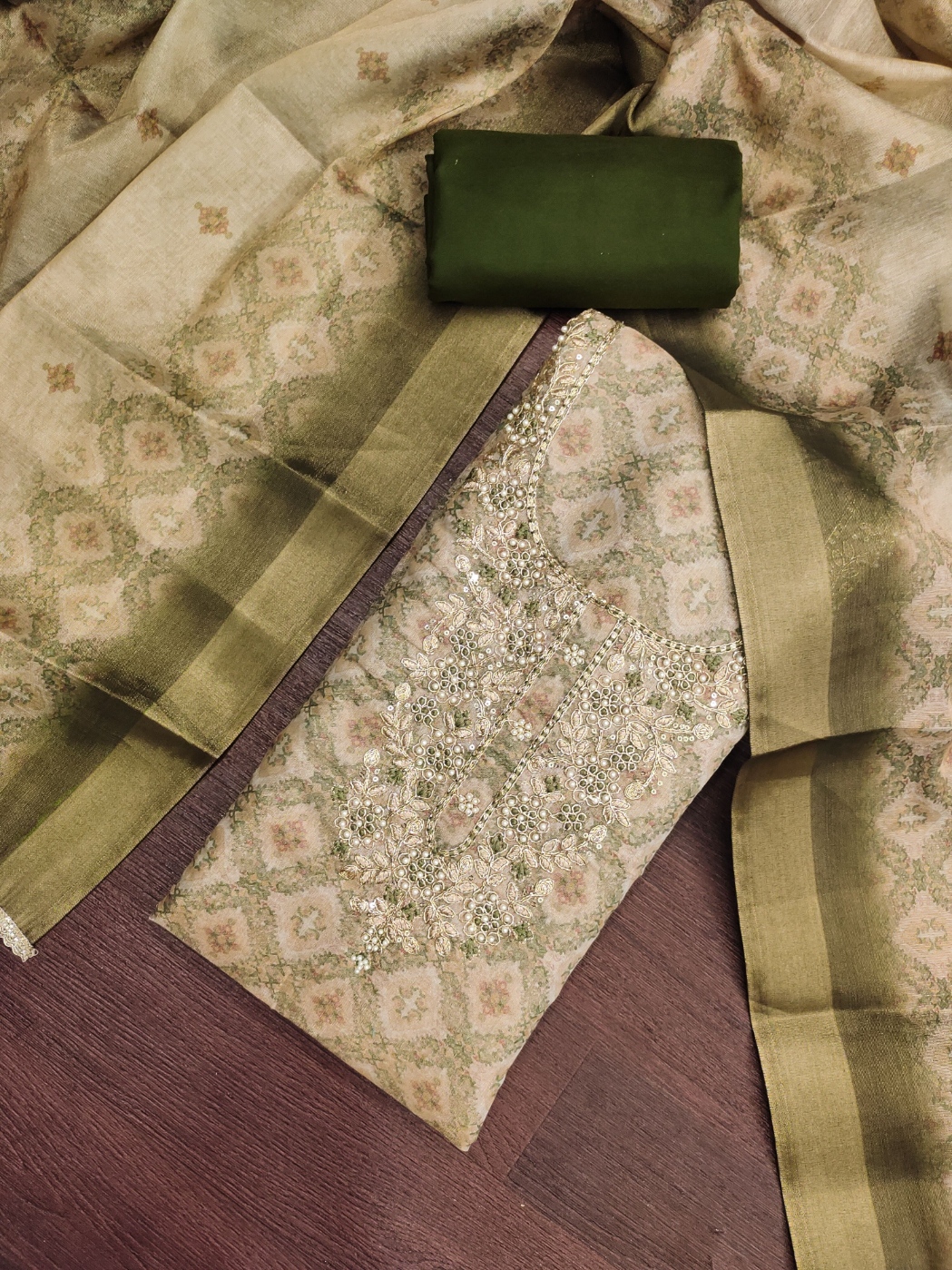 Olive Geometric Hand Work Shimmer Lilen Straight Suit