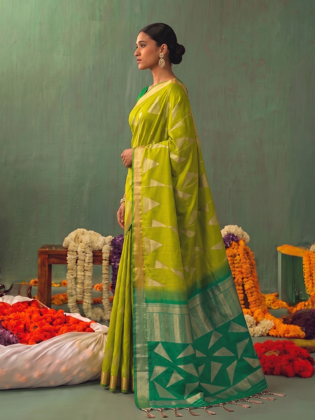 Olive Geometric Woven Zari Soft Silk Saree