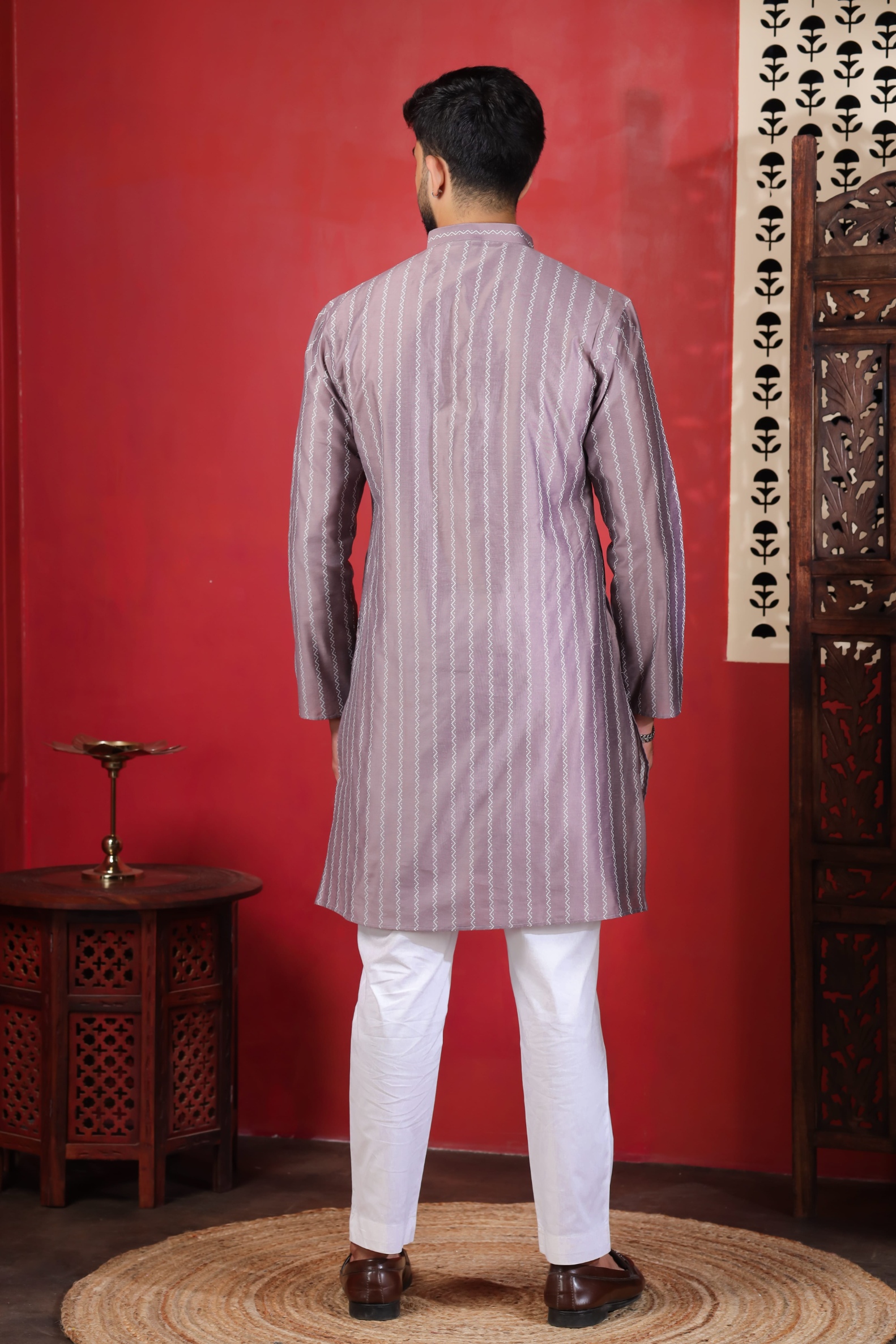 Onion Woven Designer Cotton Kurta Pyjama — alternate view