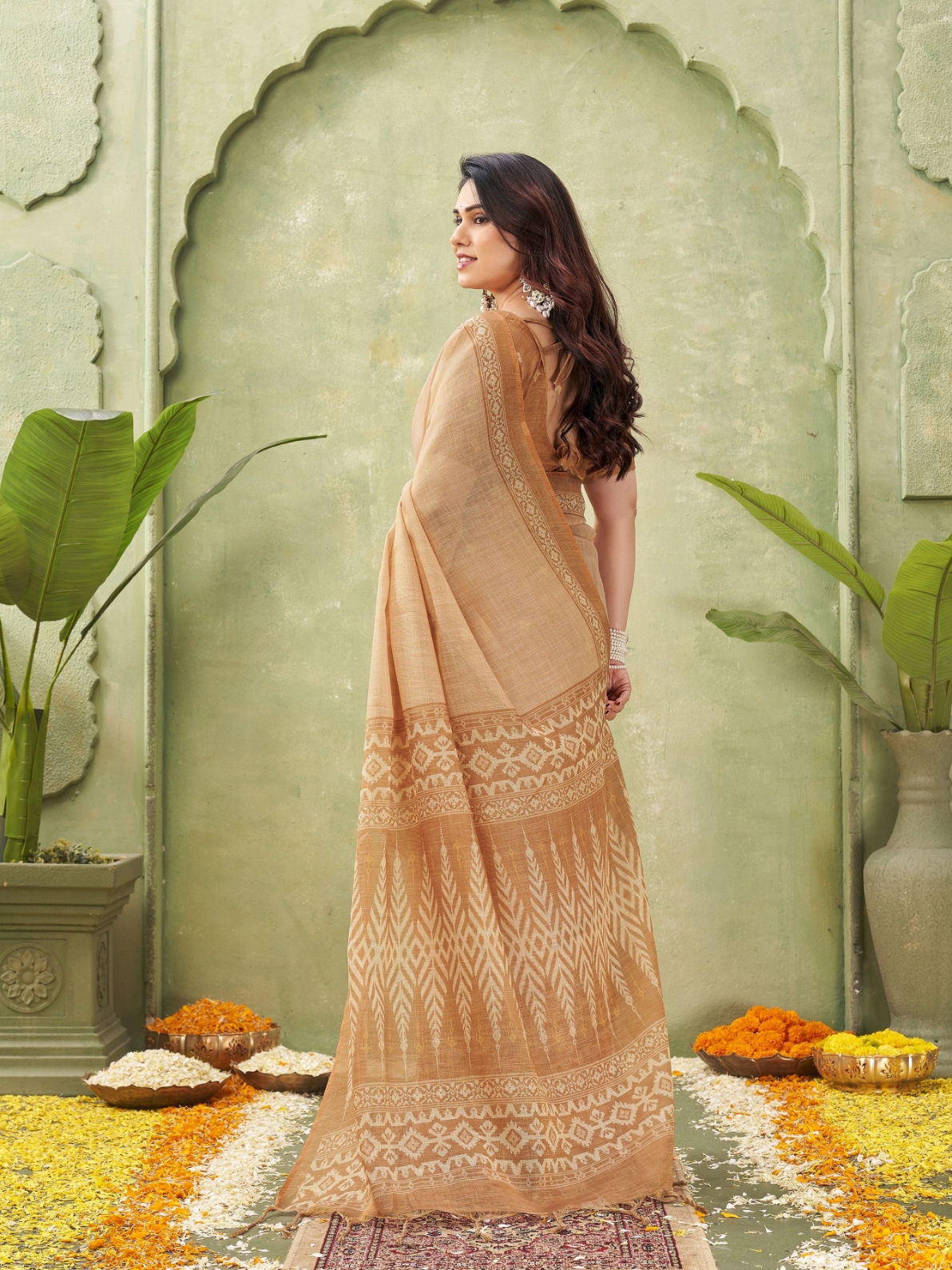 Orange Geometric Print Jute Linen Saree — alternate view