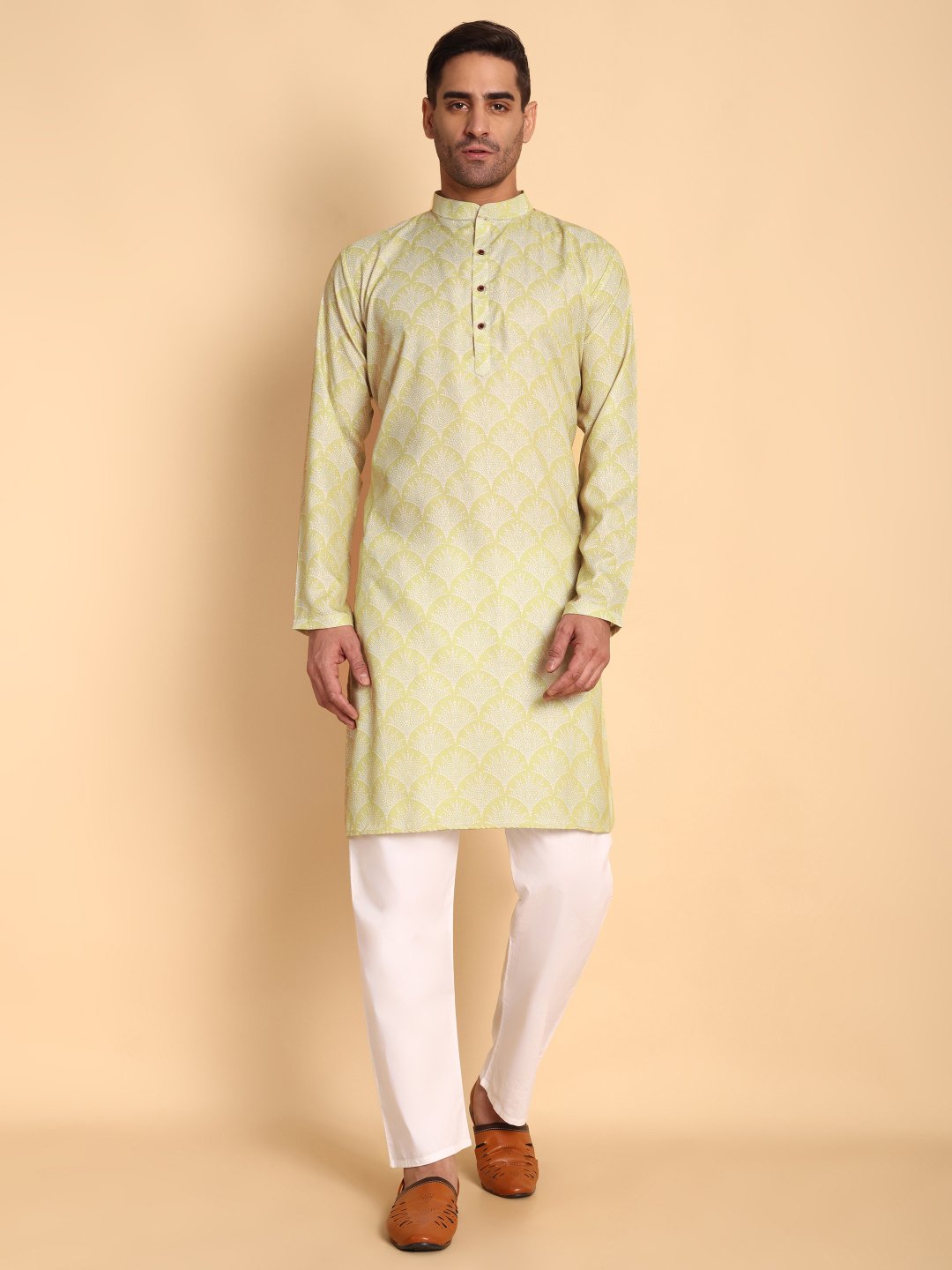 Peach Nature Inspired Printed Cotton Kurta Pyjama