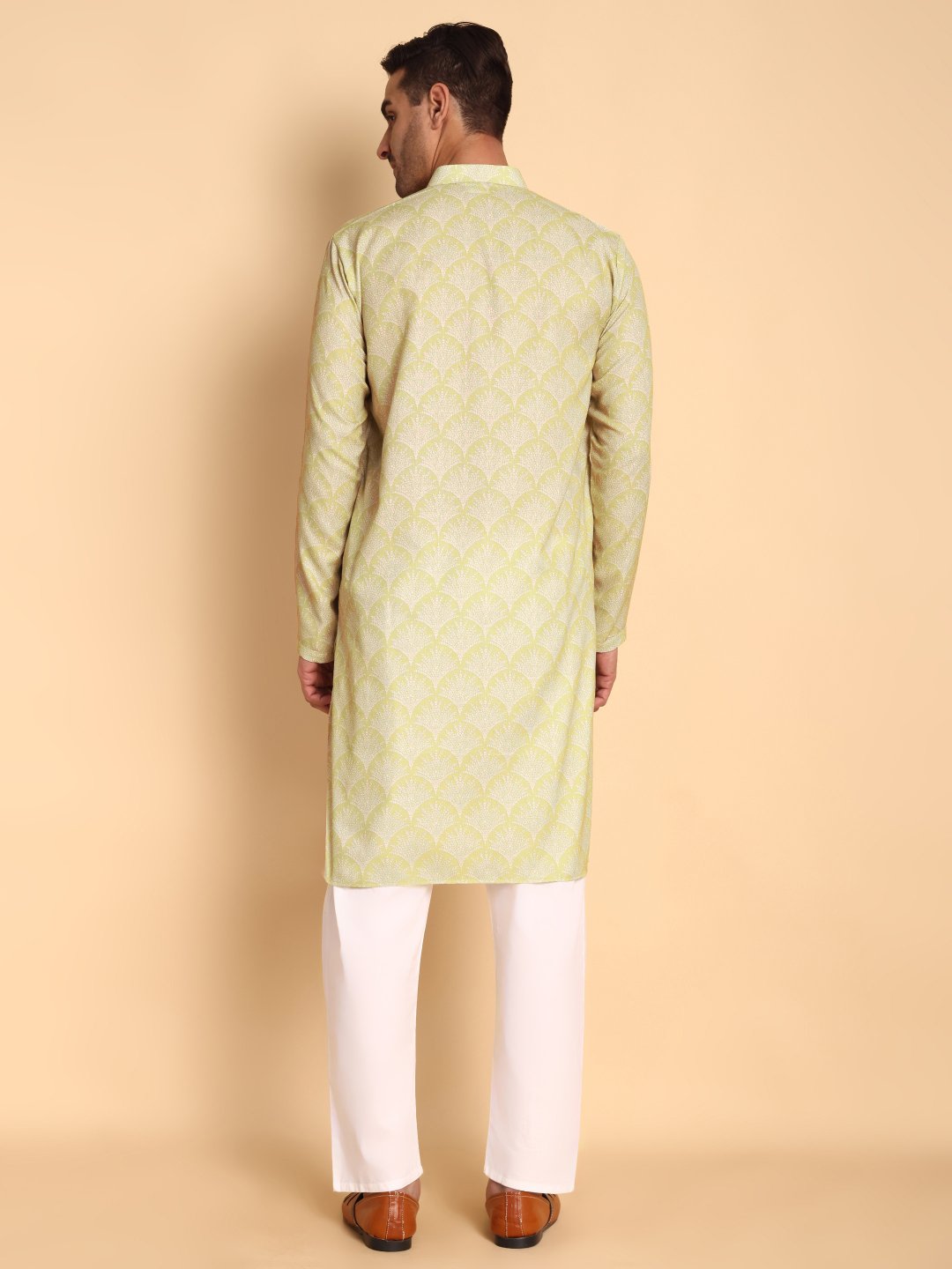 Peach Nature Inspired Printed Cotton Kurta Pyjama — alternate view