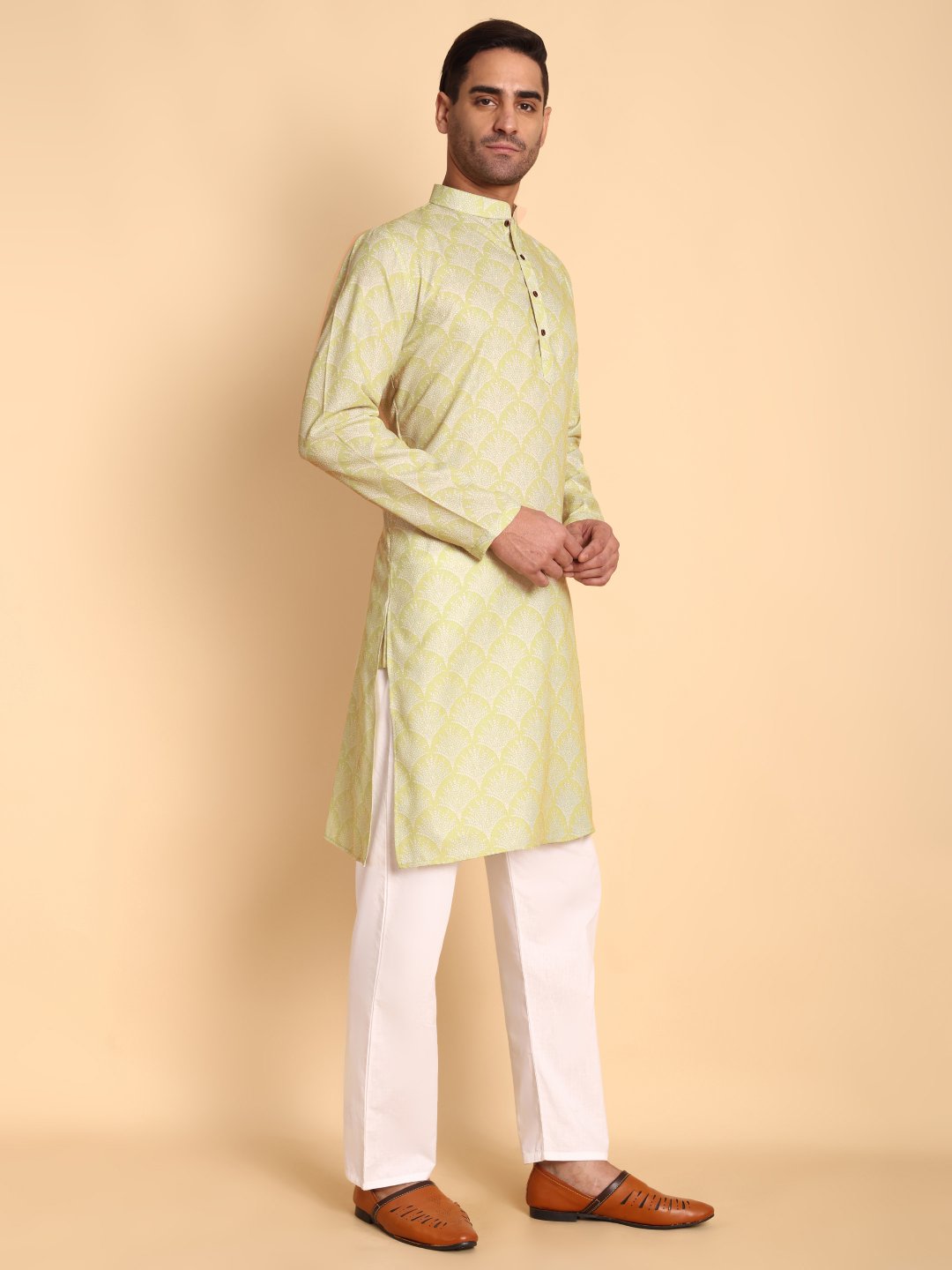 Peach Nature Inspired Printed Cotton Kurta Pyjama