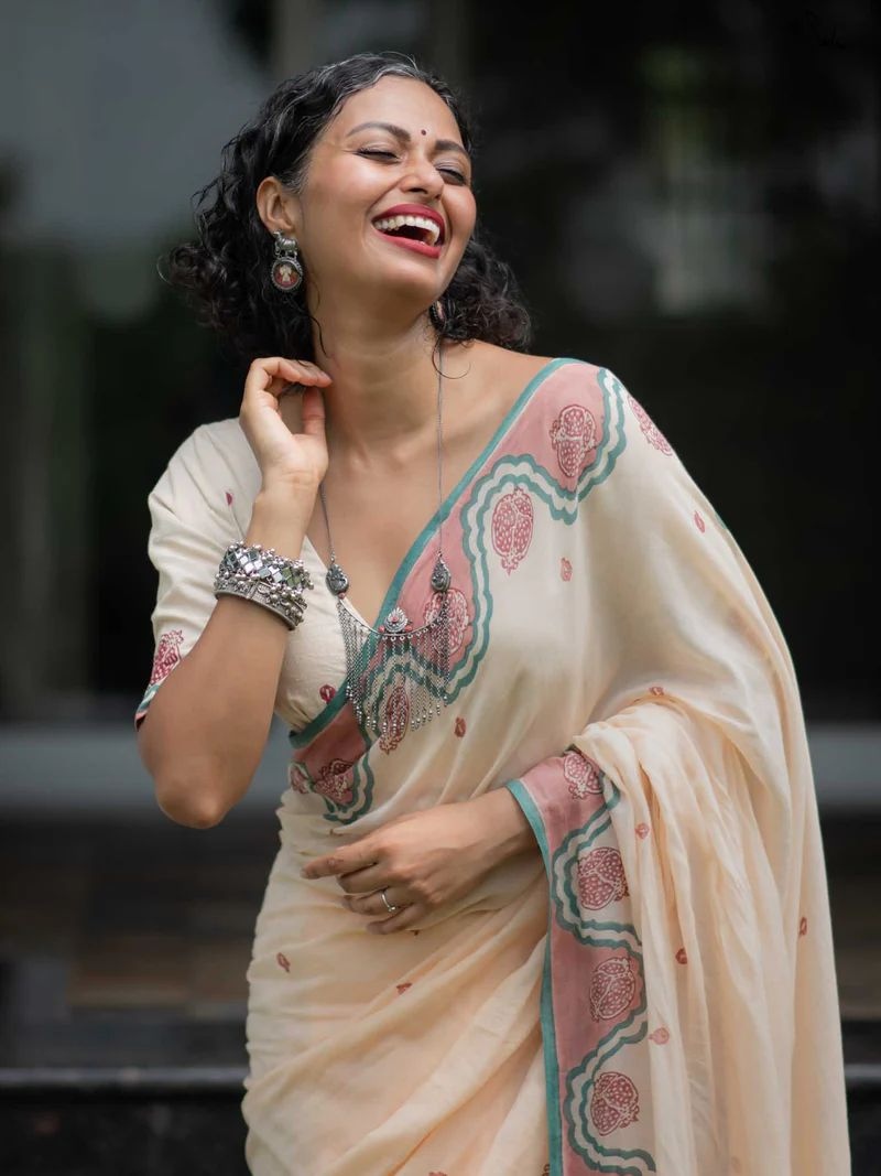 Peach Printed Linen Cotton Saree