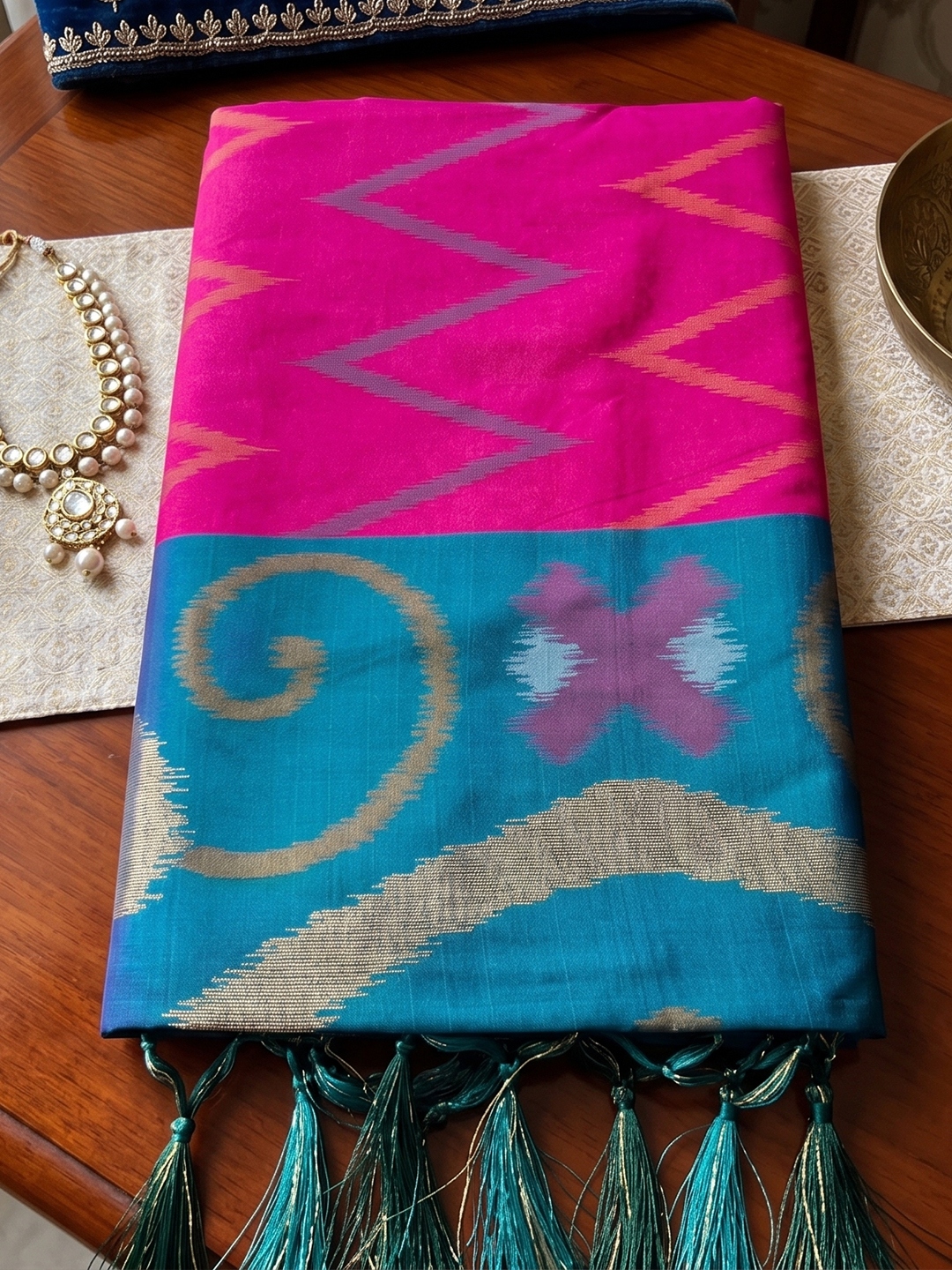 Pink Chevron Woven Soft Silk Saree