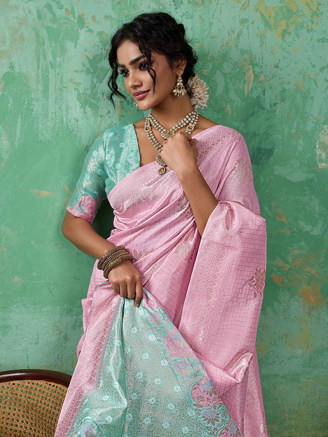 Pink Contrast Zari Linen Saree