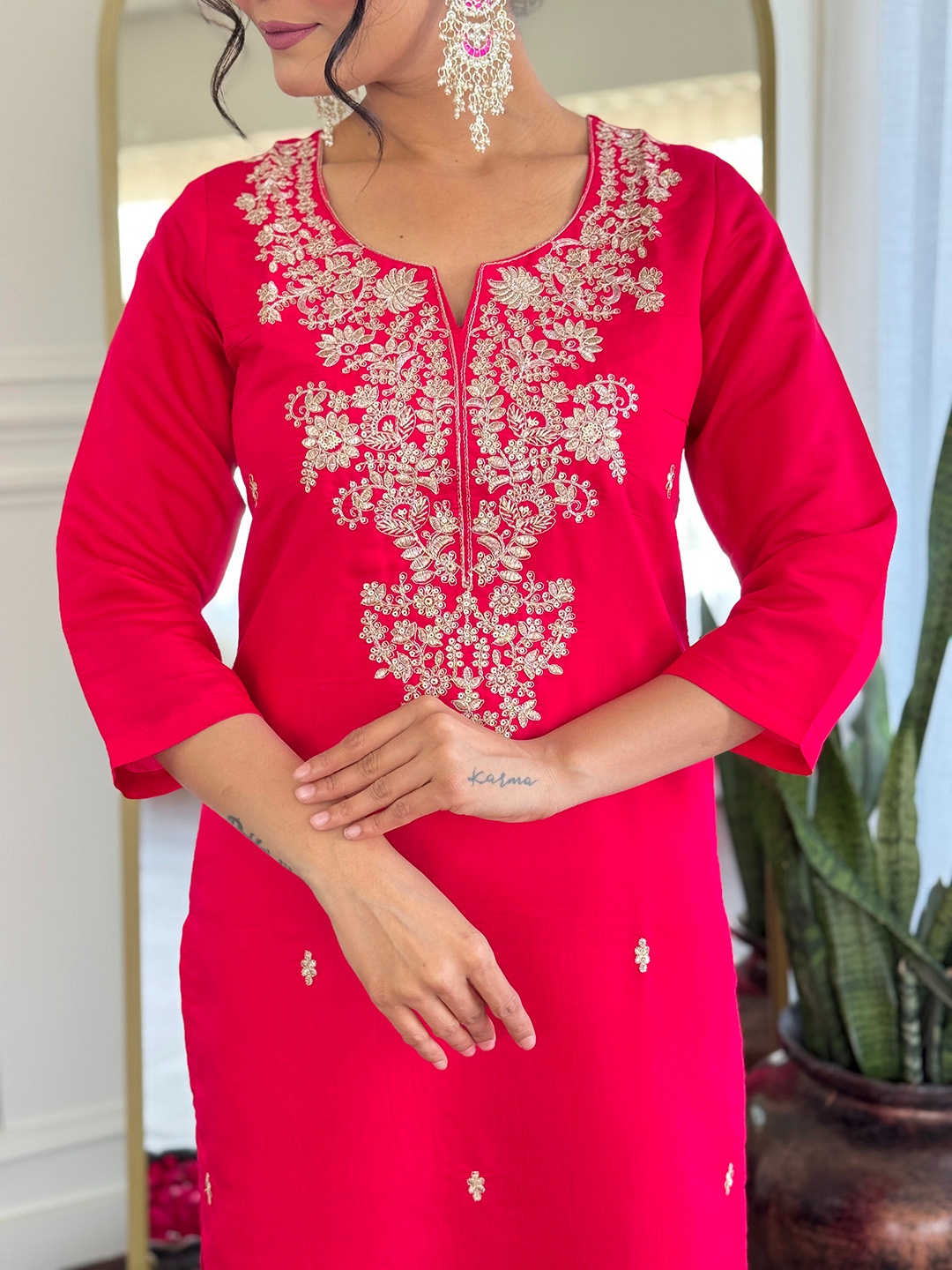Pink Embroidery Work Roman Silk Salwar Suit