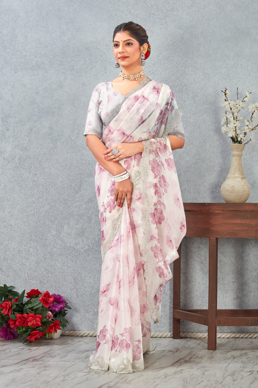 Pink Fendy Satin Floral Zircon Border Saree