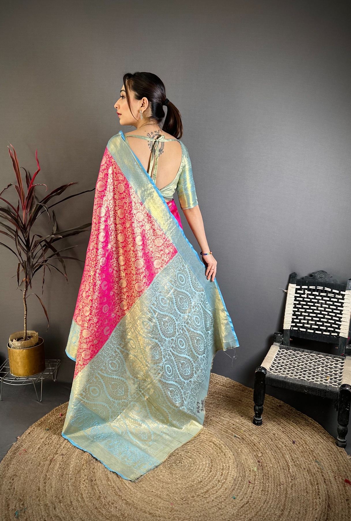 Pink Festive Jacquard Kanchipuram Silk Saree — alternate view