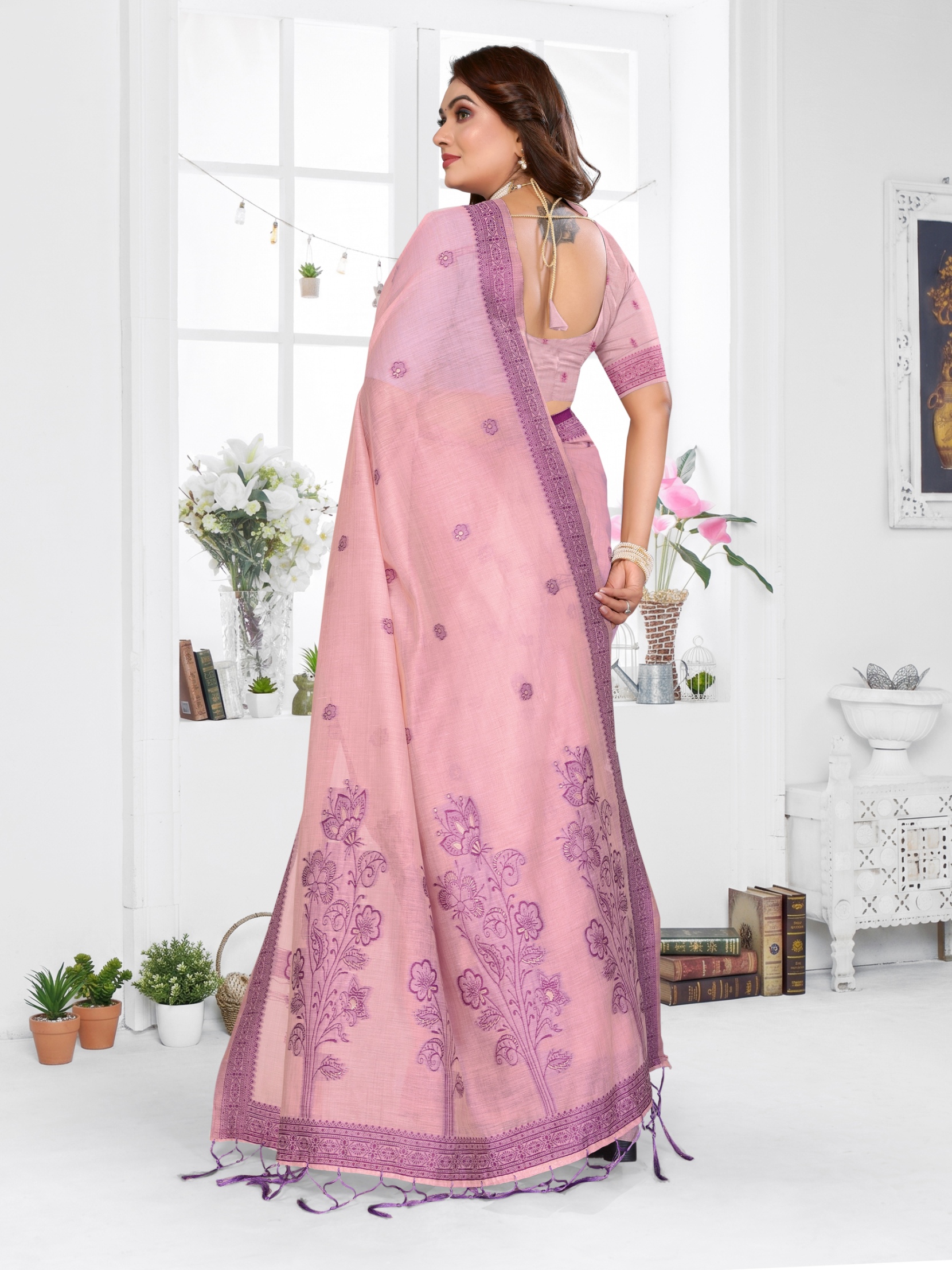 Pink Floral Jacquard Spun Cotton Saree — alternate view