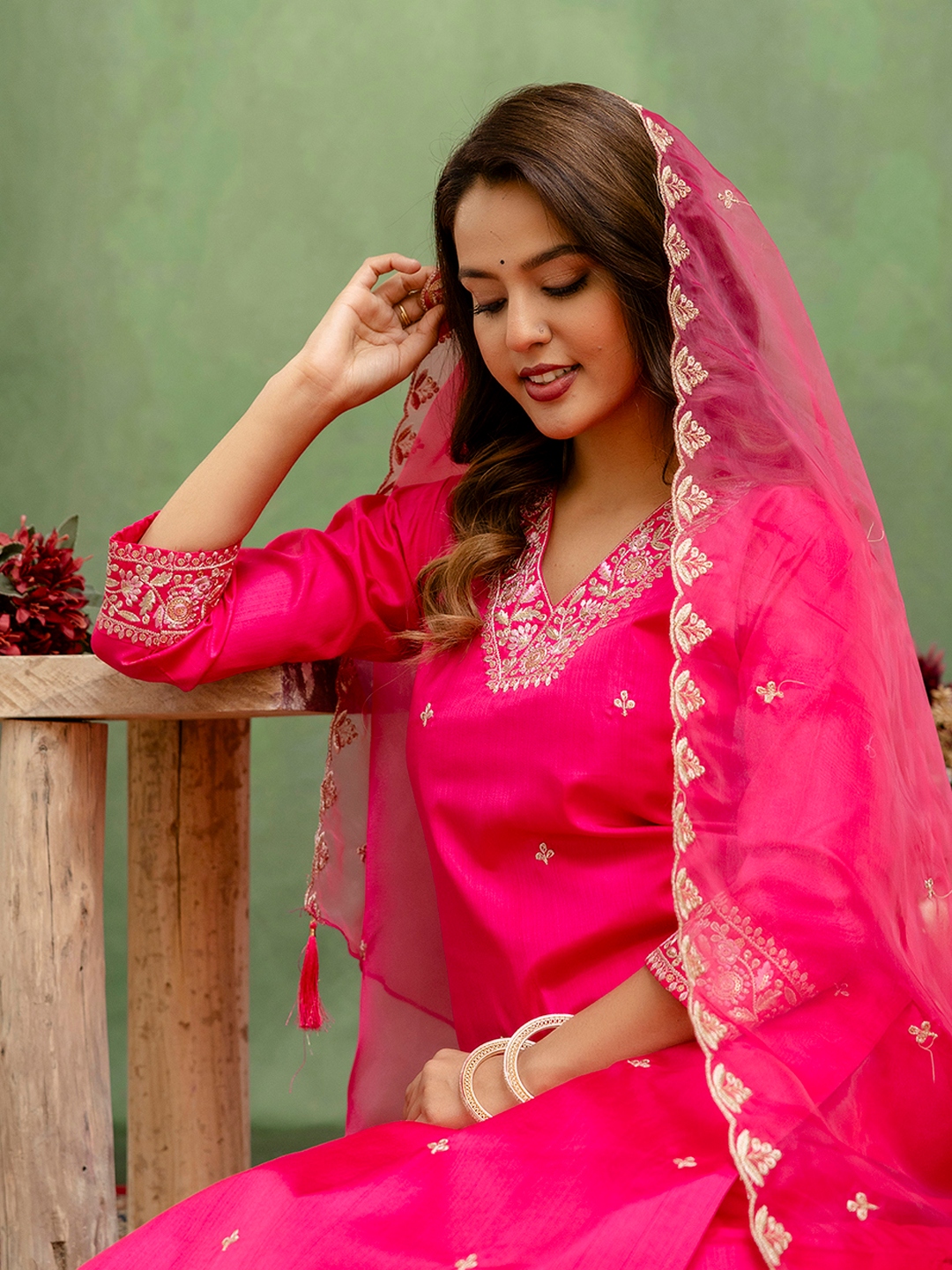 Pink Floral Motif Silk Festive Salwar Suit