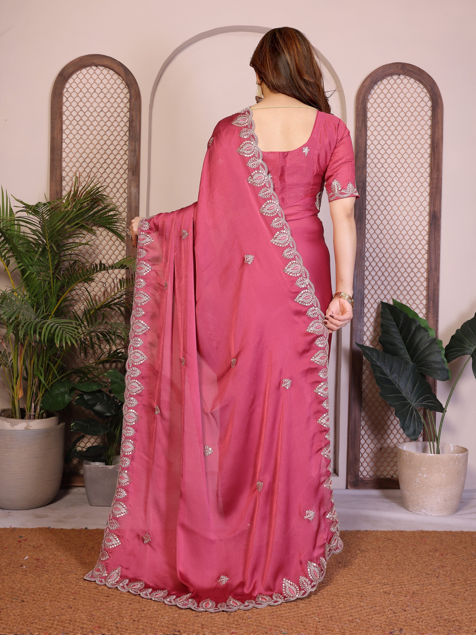 Pink Floral Pallu Satin Chiffon Designer Saree — alternate view