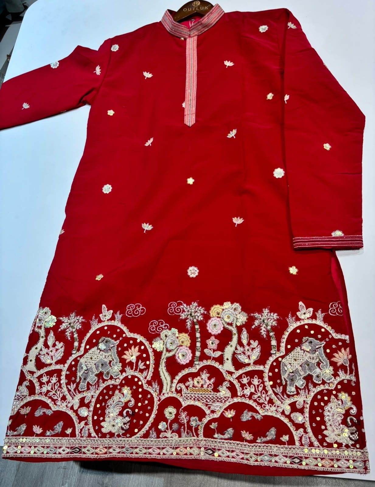 Pink Floral Sequinned Handwork Cotton Kurta Pyjama