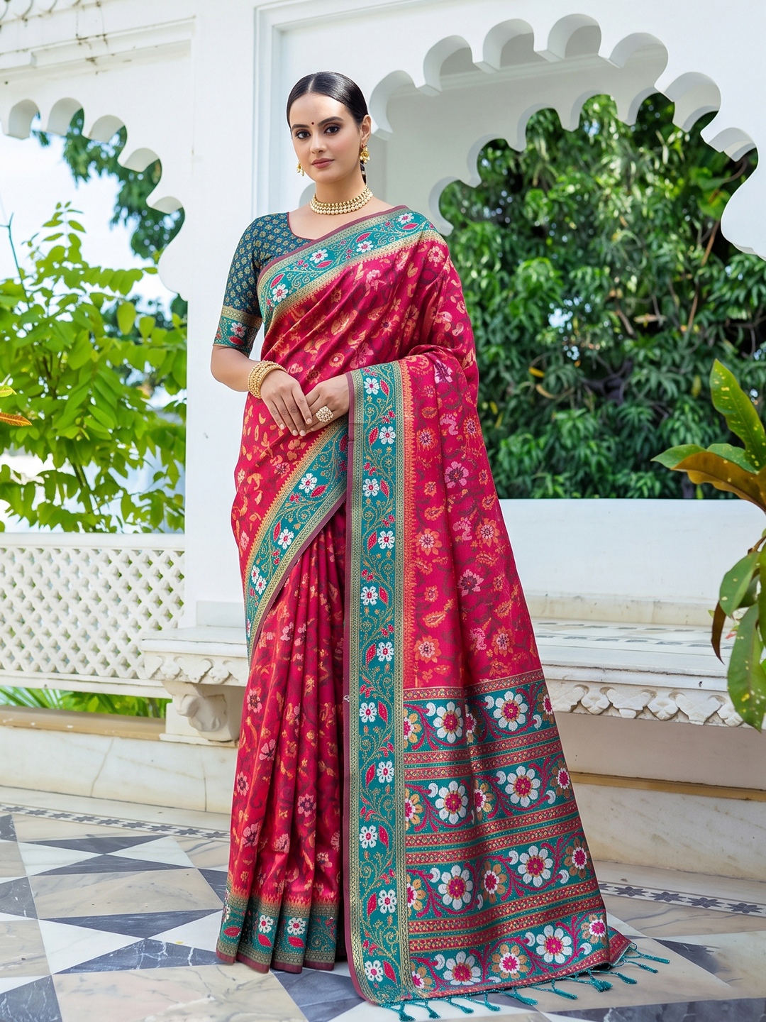Pink Floral Woven Silk Saree