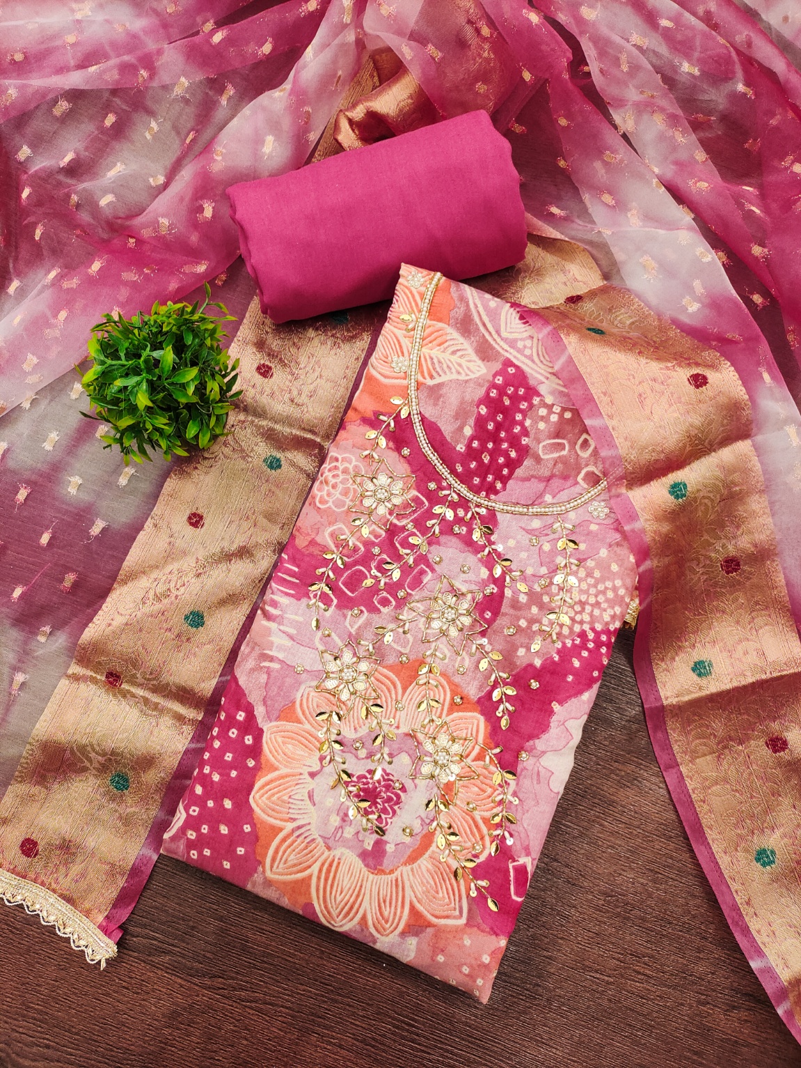 Pink Organza Jacquard Salwar Suit