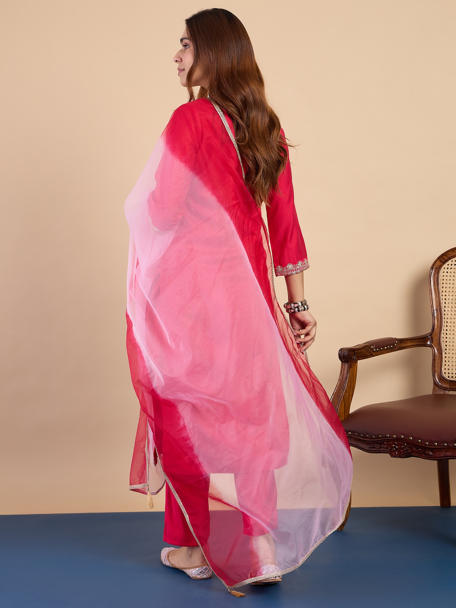 Pink Paisley Embroidered Roman Silk Kurta Set — alternate view