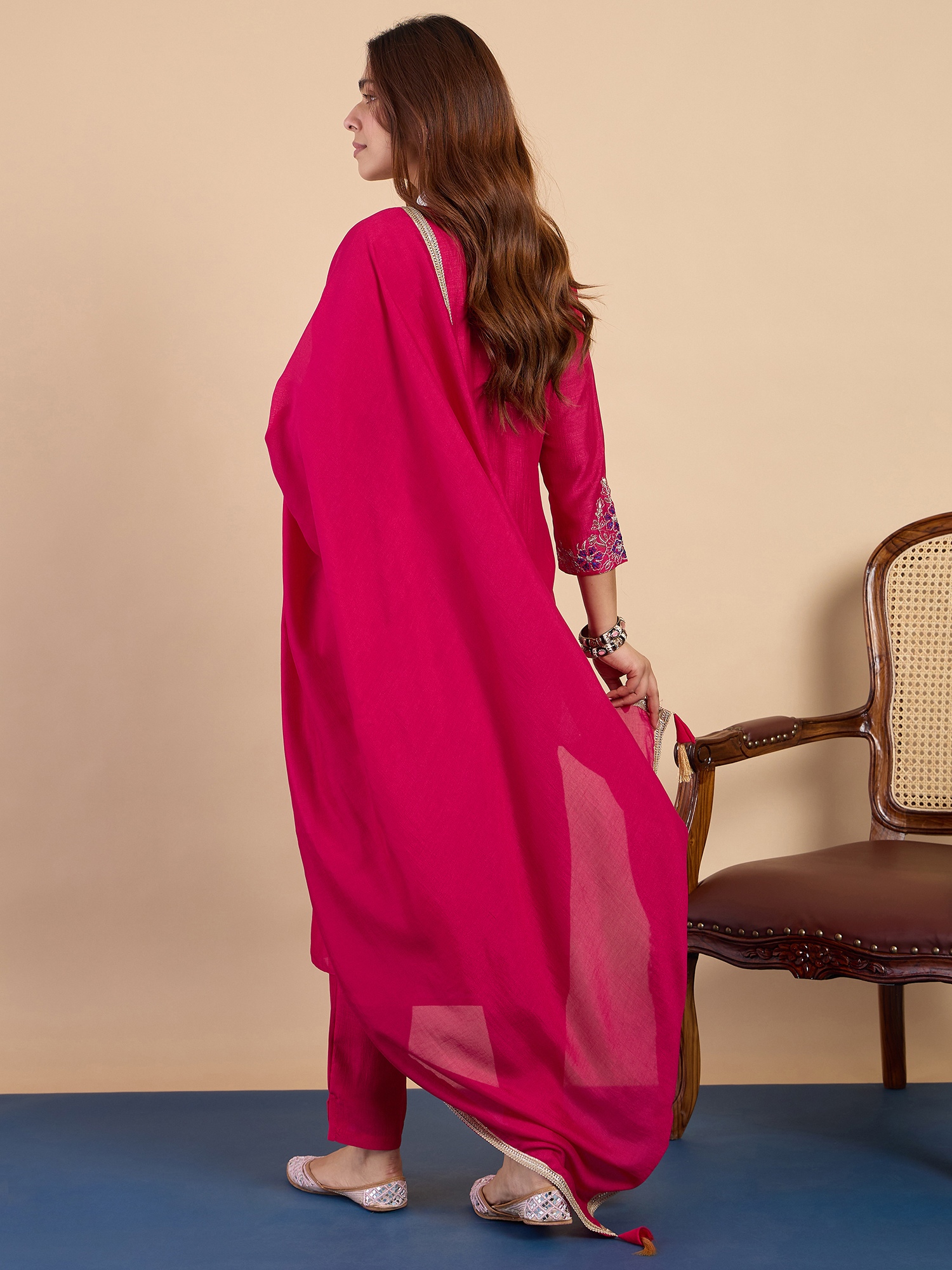 Pink Paisley Embroidered Silk Blend Kurta Set — alternate view