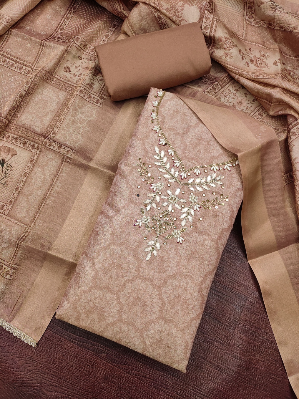 Pink Paisley Hand Work Shimmer Lilen Straight Suit