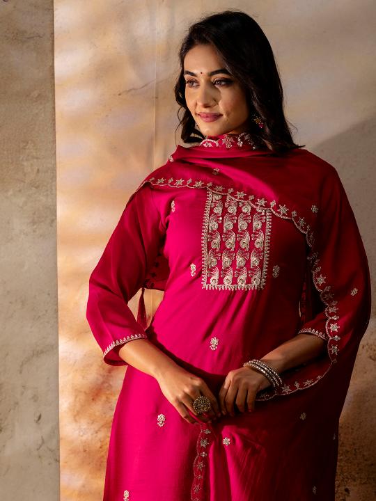 Pink Silk Blend Salwar Suit