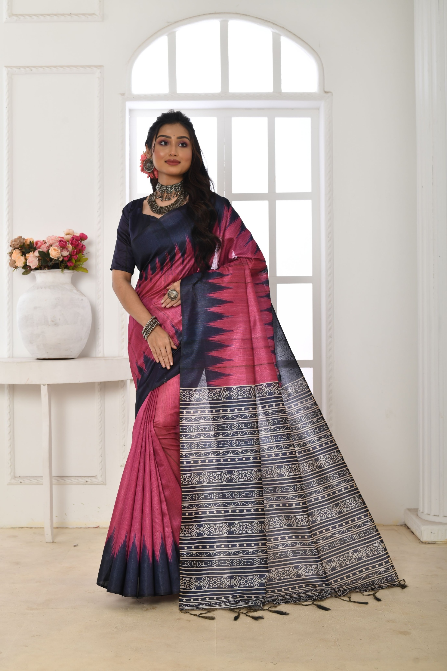 Pink Temple Printed Tussar Silk Saree