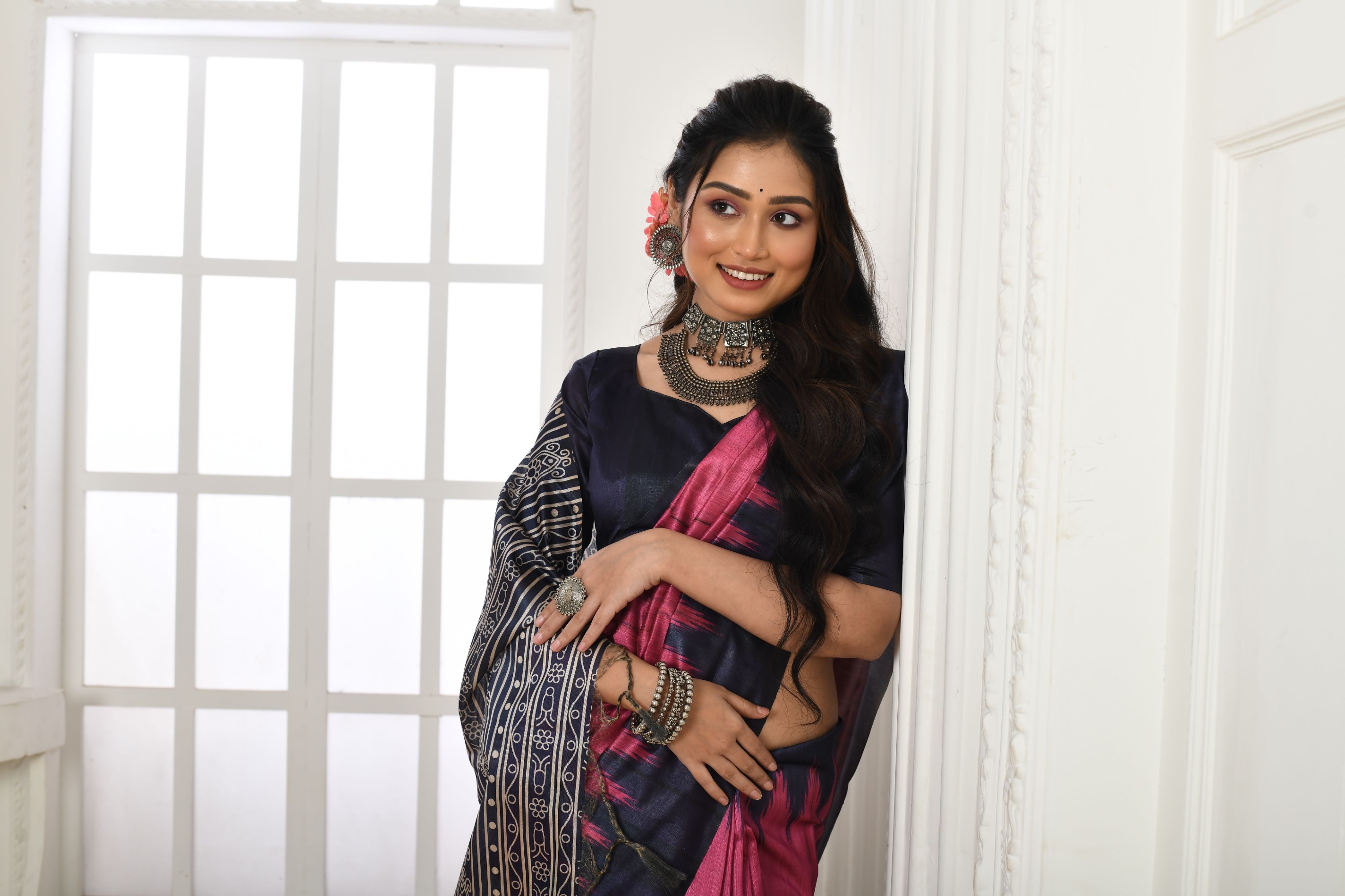 Pink Temple Printed Tussar Silk Saree