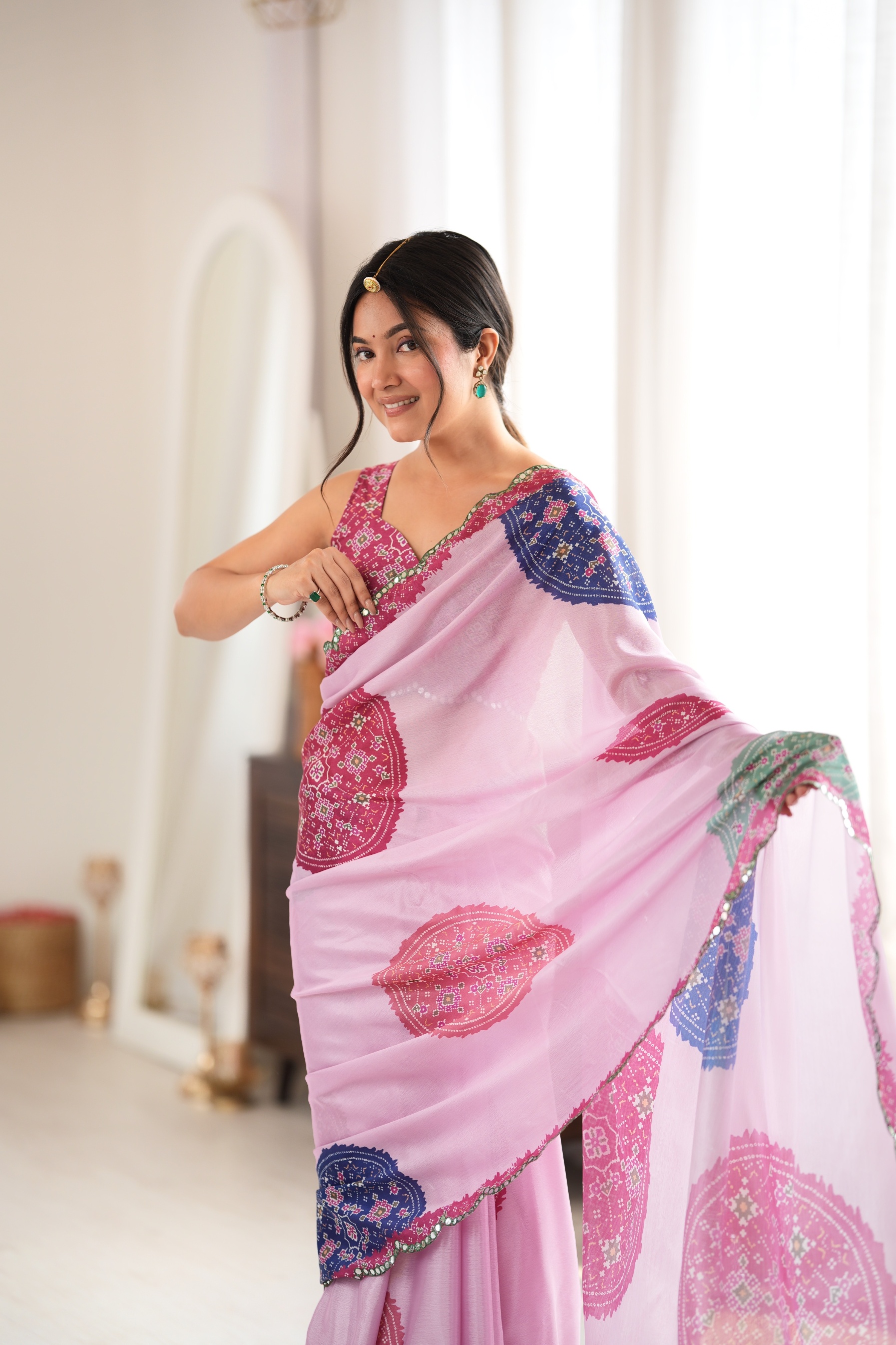 Pink Watercolour Pebble Print Mirror Work Chinon Saree