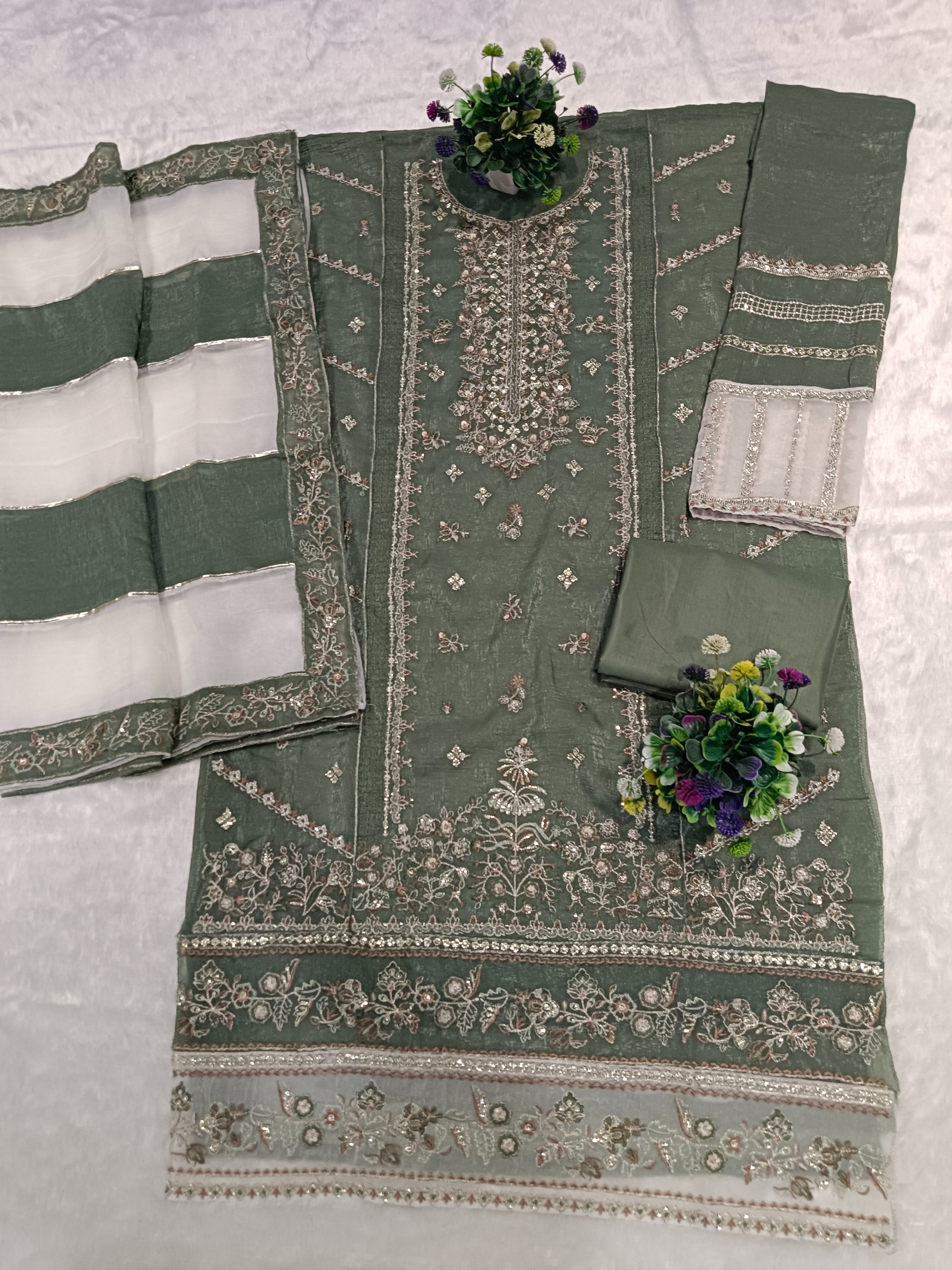 Pista Floral Embroidered Crunchy Silk Salwar Suit
