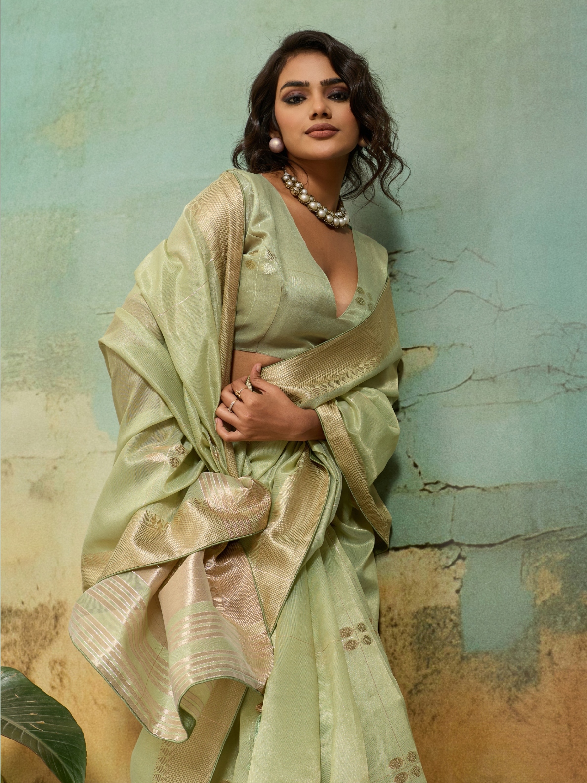 Pista Green Floral Zari Woven Tissue Linen Saree — alternate view