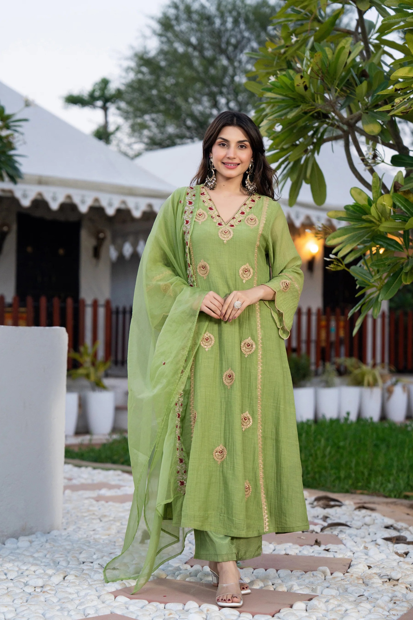 Pista Paisley Designer Embroidery Crunchy Straight Suit