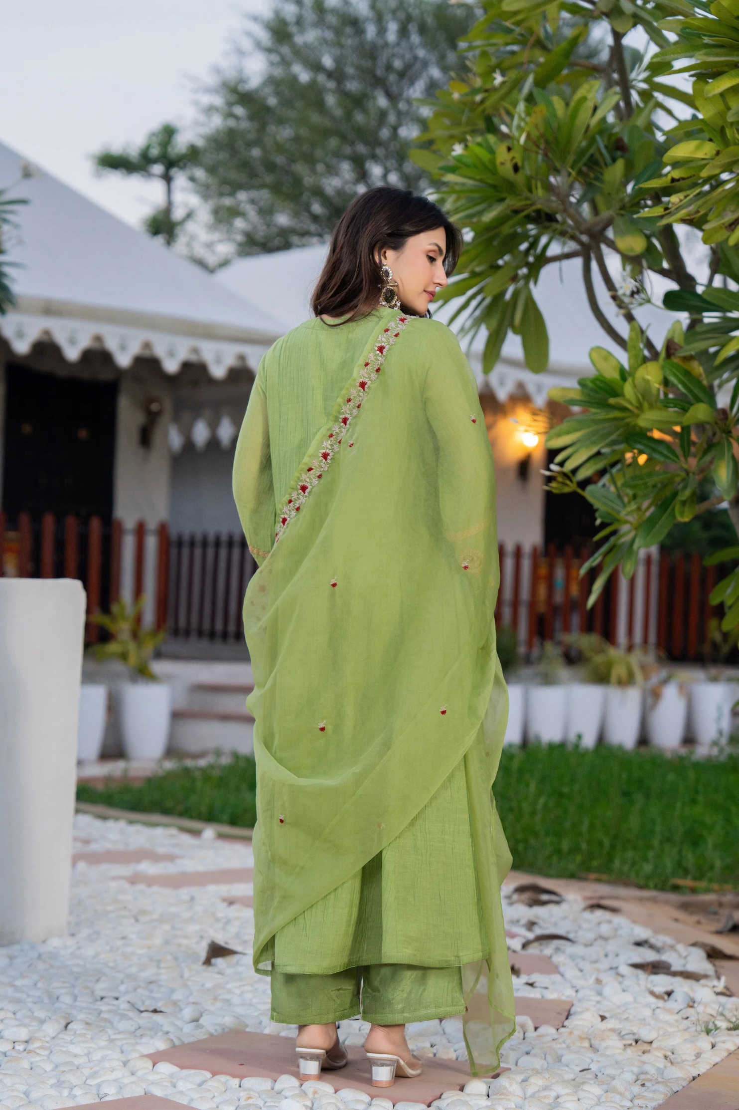 Pista Paisley Designer Embroidery Crunchy Straight Suit — alternate view