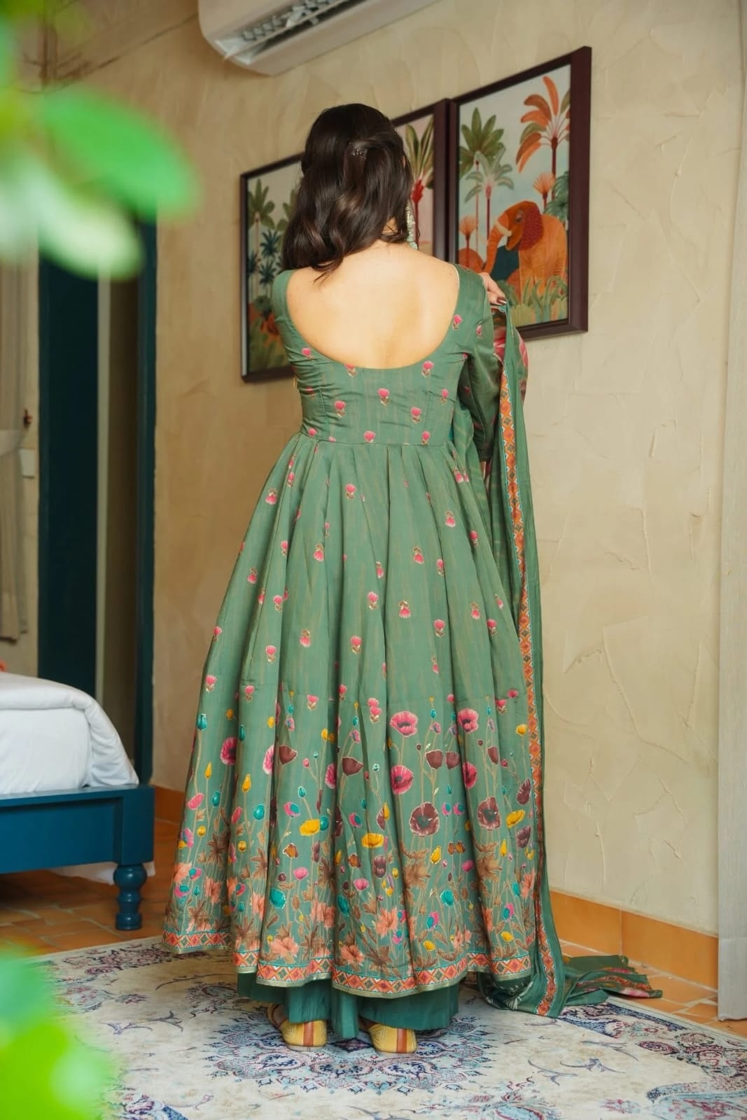 Pista Printed Muslin Straight Salwar Suit — alternate view