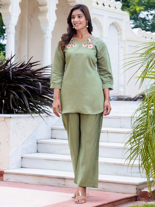 Pista Silk Blend Hand Embroidered Co-Ord Set