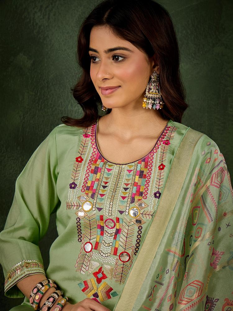Pista Silk Blend Salwar Suit