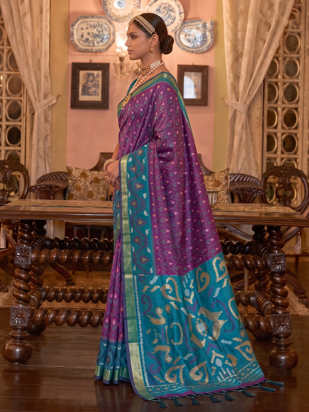 Purple Geometric Printed Work Soft Silk Saree