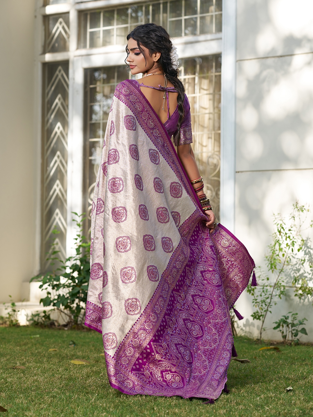Purple Silk Blend Woven Designer Saree — alternate view