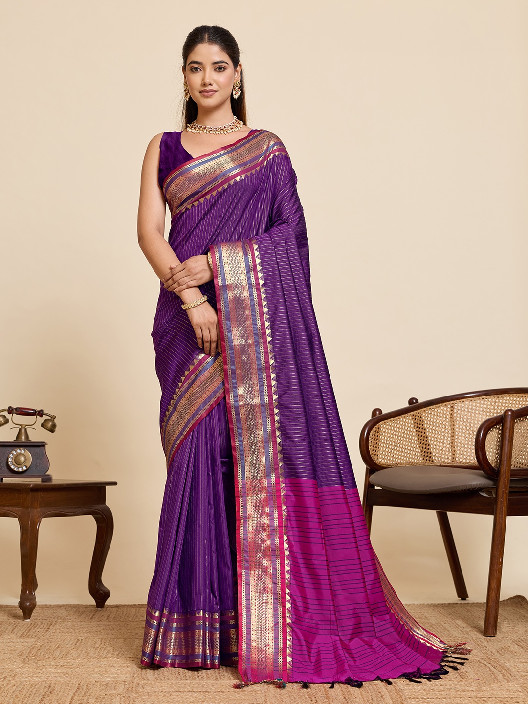 Purple Silk Dual Tone Zari Woven Designer Saree