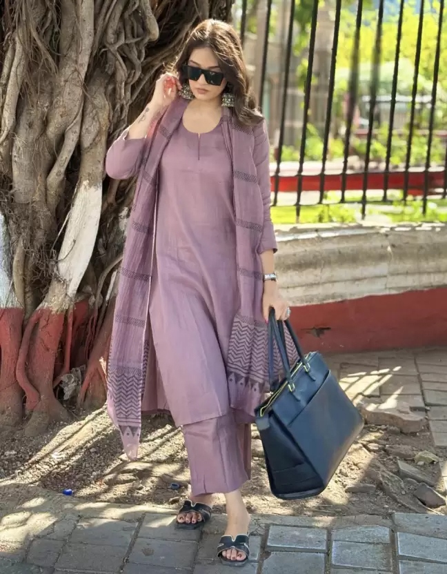 Purple Solid Viscose Straight Suit